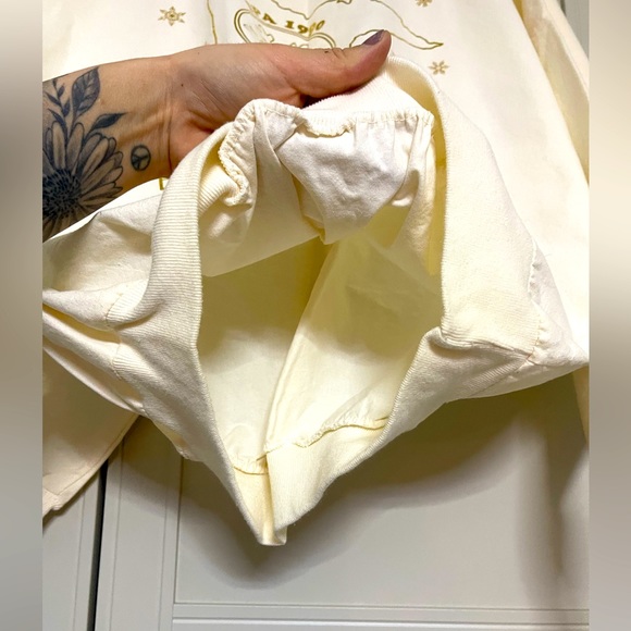 Vintage 1990’s Cream Gold Print Minnesota Graphic Crewneck Sweater - Picture 6 of 11